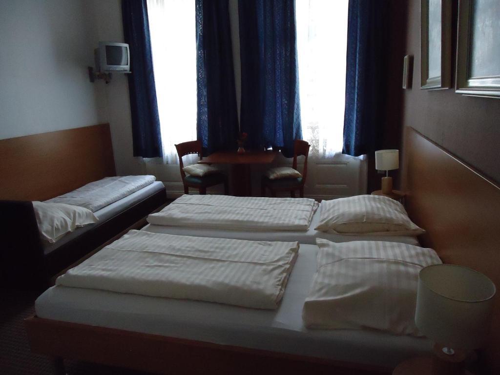Hotel Garni Nord Hamburk Pokoj fotografie