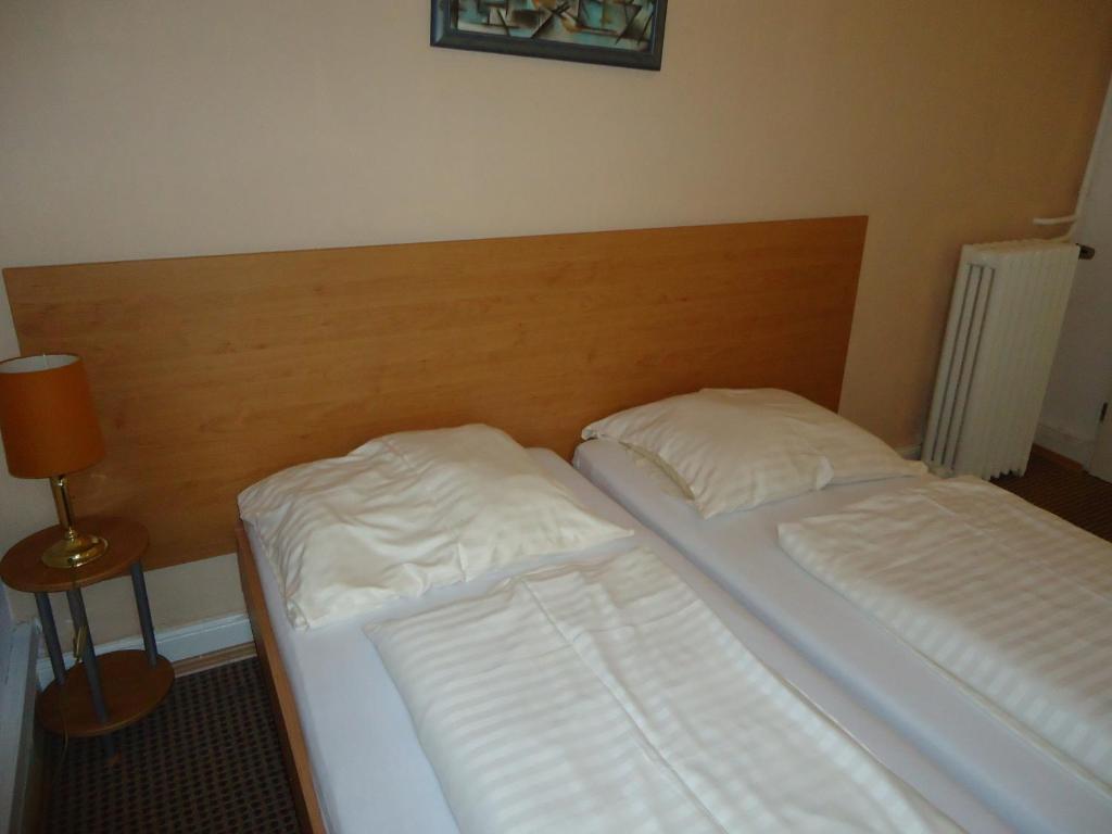 Hotel Garni Nord Hamburk Pokoj fotografie