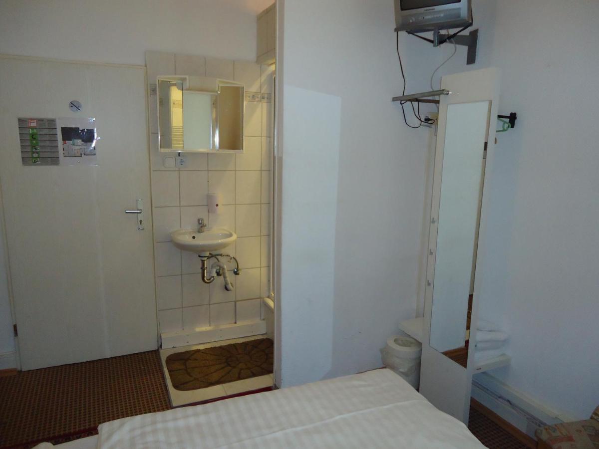 Hotel Garni Nord Hamburk Pokoj fotografie